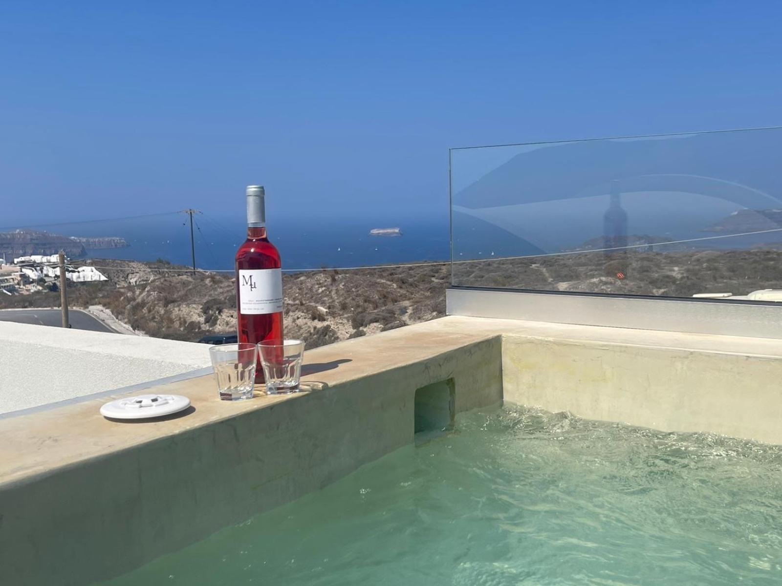 Lejardin Suites Santorini Pyrgos Kallistis Exterior foto